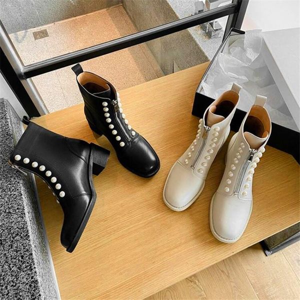 pearl women's high-heeled boots round toe thick-soled high-heeled short boots winter women's fashion, Black
pearl women's high-heeled boots round toe thick-soled high-heeled short boots winter women's fashion, Black