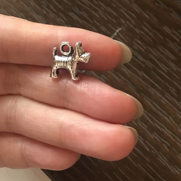wholesale diy jewelry making animal dog charms zinc alloy dog pendant charm for bracelet necklaces earrings bookmarks zipper pulls, Bronze;silver
wholesale diy jewelry making animal dog charms zinc alloy dog pendant charm for bracelet necklaces earrings bookmarks zipper pulls, Bronze;silver