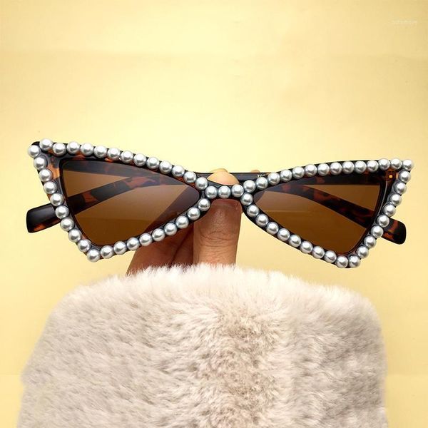 cat eye pearl sunglasses fashion brand brown shades for women black leopard sun glasses luxury vintage cateye sunglasses1, White;black
cat eye pearl sunglasses fashion brand brown shades for women black leopard sun glasses luxury vintage cateye sunglasses1, White;black