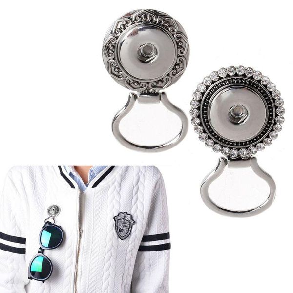 flower button rhinestone eye glass sunglass holding snap magnetic brooch jewelry, Gray 
flower button rhinestone eye glass sunglass holding snap magnetic brooch jewelry, Gray