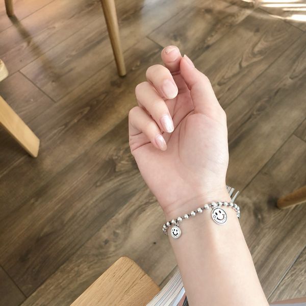 925 taiyin smiling face female ins minority design korean students simple personality network red lightbracelet national bracelet vvjra vvj, Golden;silver
925 taiyin smiling face female ins minority design korean students simple personality network red lightbracelet national bracelet vvjra vvj, Golden;silver