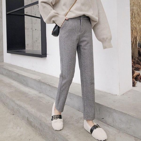 autumn winter loose casual woolen straight trousers women slim elastic high waist harem pants1, Black;white
autumn winter loose casual woolen straight trousers women slim elastic high waist harem pants1, Black;white