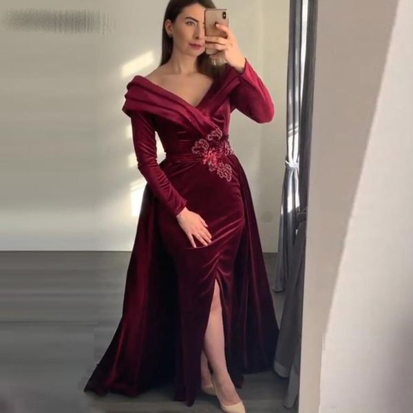 pleats v-neck velvet evening dresses 2 pieces mermaid slit prom dress 2021 long sleeves lace formal women party gowns, Black;red
pleats v-neck velvet evening dresses 2 pieces mermaid slit prom dress 2021 long sleeves lace formal women party gowns, Black;red