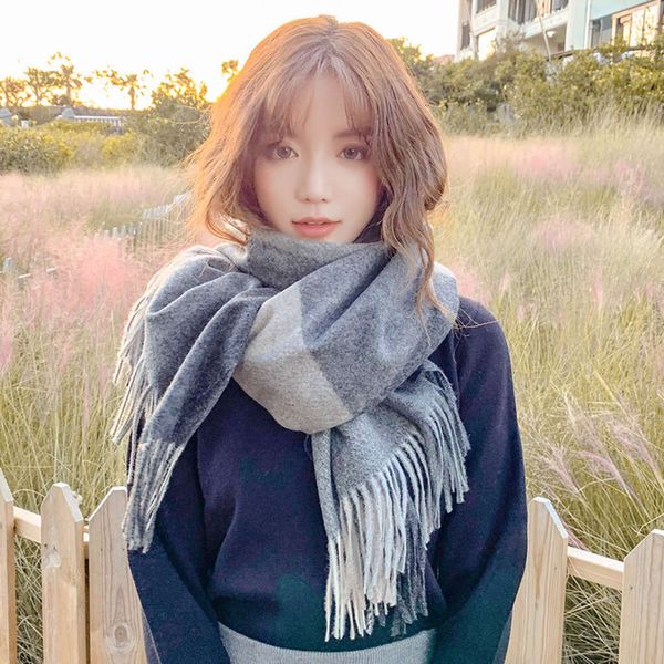 wool scarf women's 2020 korean tassel thickened autumn and winter long cashmere thermal lattice new shawl dual purpose, Blue;black
wool scarf women's 2020 korean tassel thickened autumn and winter long cashmere thermal lattice new shawl dual purpose, Blue;black