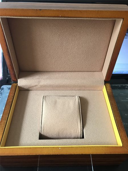 смотреть коробку, Black;green 
смотреть коробку, Black;green