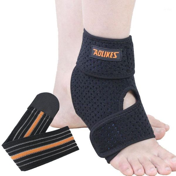 ankle support 2 pcs/set sports breathable brace protector adjustable pad football sport protection elastic guard support1, Blue;black
ankle support 2 pcs/set sports breathable brace protector adjustable pad football sport protection elastic guard support1, Blue;black