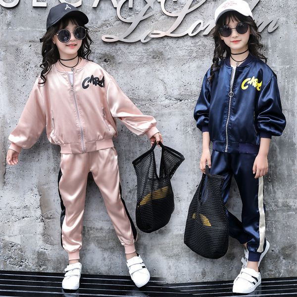 fall outfits fashionable 2020 satin kids tracksuit children clothing set zipper clothes for girls toddler christmas outfits t200707, White
fall outfits fashionable 2020 satin kids tracksuit children clothing set zipper clothes for girls toddler christmas outfits t200707, White