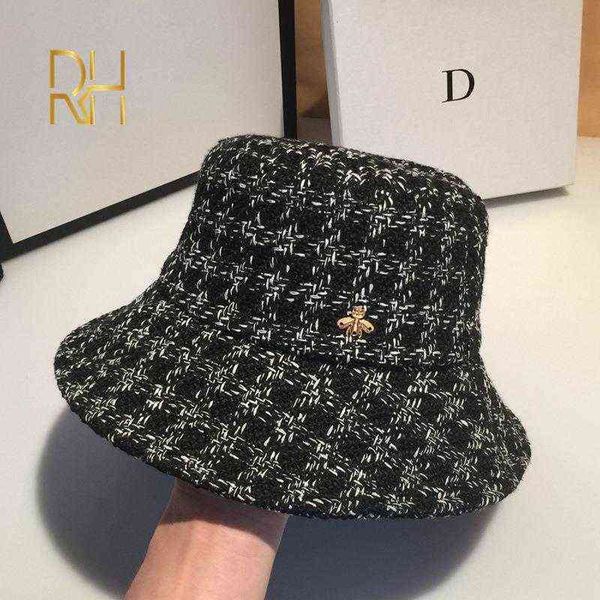 women bucket hats white black plaid cotton sun hats for ladies designer fisherman bucket hats winter hat aa220312, Blue;gray 
women bucket hats white black plaid cotton sun hats for ladies designer fisherman bucket hats winter hat aa220312, Blue;gray