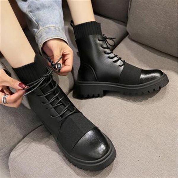 new springtime 2021 women's woman's shoes round fashion leather spring elastic lace-up black comfortable boots 6167
new springtime 2021 women's woman's shoes round fashion leather spring elastic lace-up black comfortable boots 6167