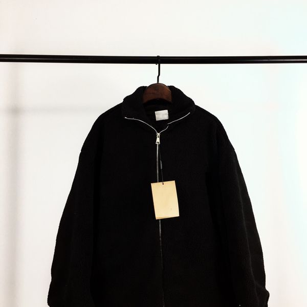 2020 winter new luxury design casual lamb wool coat super classic letter embroidery thick warm mid-length lady cotton jacket ing, Black;brown
2020 winter new luxury design casual lamb wool coat super classic letter embroidery thick warm mid-length lady cotton jacket ing, Black;brown