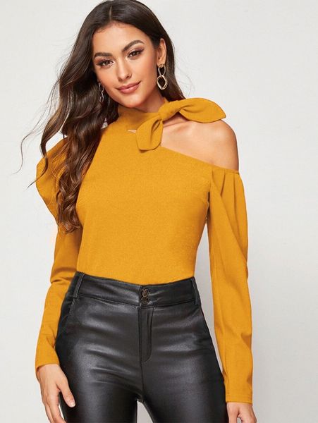 asymmetrical neck knot detail c0yp#, White
asymmetrical neck knot detail c0yp#, White