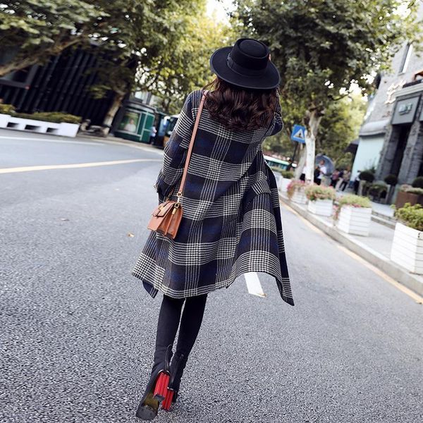 autumn and winter thick woolen coat female long section korean version of the new wave loose popular plaid coat1, Black
autumn and winter thick woolen coat female long section korean version of the new wave loose popular plaid coat1, Black