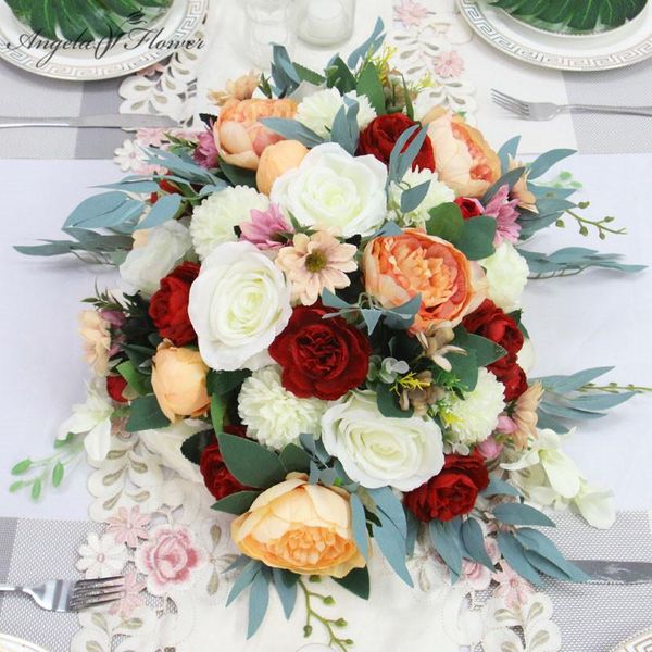 decorative flowers & wreaths 2021 customized wedding table centerpiece artificial flower bouquet party dining/conference floral home decor
decorative flowers & wreaths 2021 customized wedding table centerpiece artificial flower bouquet party dining/conference floral home decor