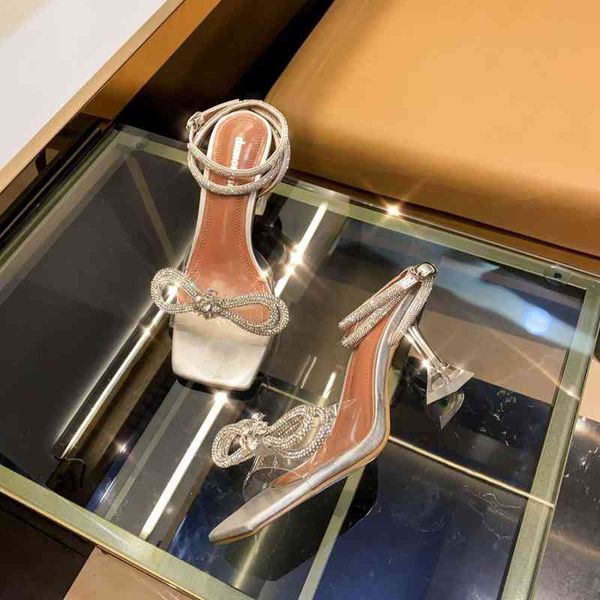 dress shoes amoy heel transparent sandals fashion temperament square head women's buckle open toe beautiful shoes, Black
dress shoes amoy heel transparent sandals fashion temperament square head women's buckle open toe beautiful shoes, Black
