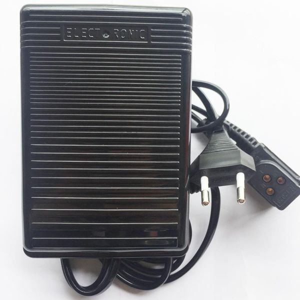 foot pedal control # 979314-031 w / cord singer 8019 8200 8220 8500 8600 8734 8774 974+ euro-pro au пробка, Black
foot pedal control # 979314-031 w / cord singer 8019 8200 8220 8500 8600 8734 8774 974+ euro-pro au пробка, Black