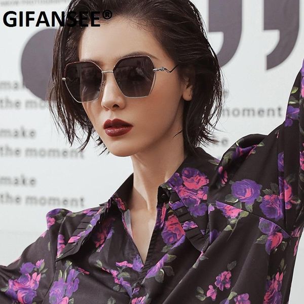 sunglasses gifansee women diamond fashion gradient sun glasses luxury big frame female uv400, White;black
sunglasses gifansee women diamond fashion gradient sun glasses luxury big frame female uv400, White;black