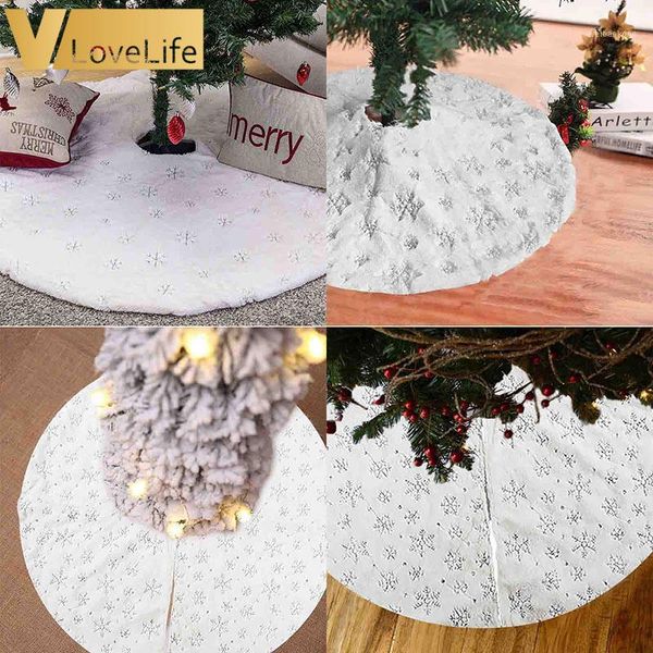 christmas decorations gold silver snowflake tree skirt festival decors supplies for indoor outdoor use carpet merry year decor1
christmas decorations gold silver snowflake tree skirt festival decors supplies for indoor outdoor use carpet merry year decor1