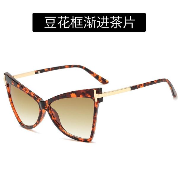 2021 new abay brand women sunglasses triangle cat eye men sun glasses ocean film street shooting designer driving uv400 oculos, White;black
2021 new abay brand women sunglasses triangle cat eye men sun glasses ocean film street shooting designer driving uv400 oculos, White;black