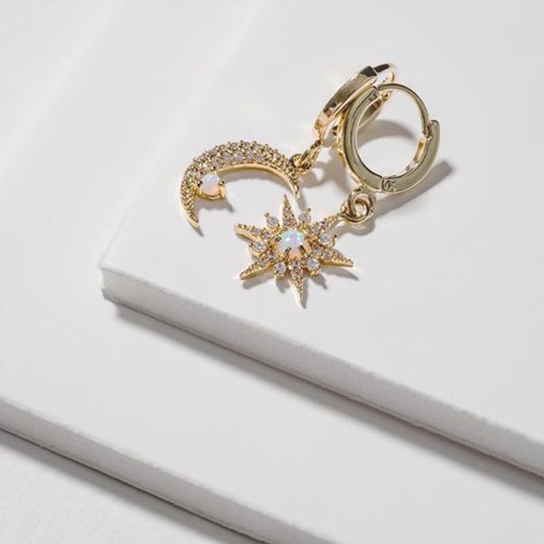 european cute star moon dangle hoop earring with white cz opal stone paved silver color earring for wedding jewelry dropshipping
european cute star moon dangle hoop earring with white cz opal stone paved silver color earring for wedding jewelry dropshipping