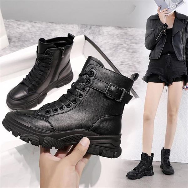 boots women's leather shoes 2021 autumn and winter fashion flat bottomed british, Black
boots women's leather shoes 2021 autumn and winter fashion flat bottomed british, Black
