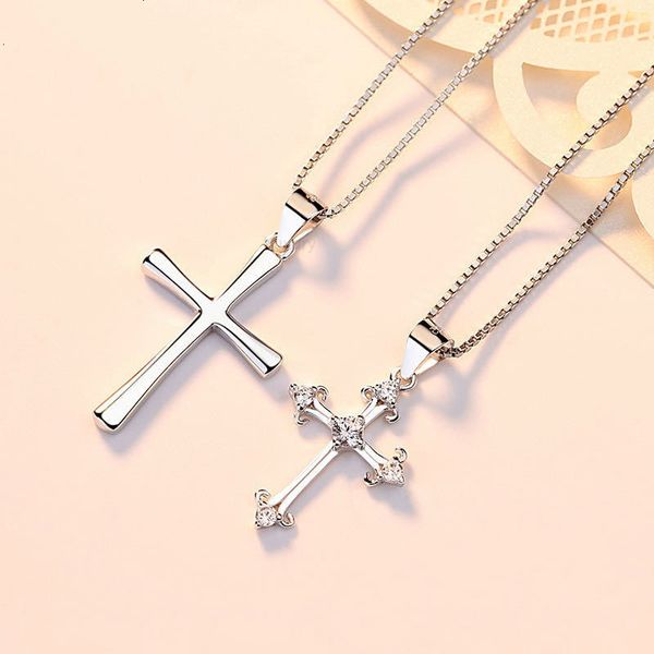 design necklace fashion pendant luxury jewelry s925 sterling silver couple cross men's and women's pair of collarbone chains simpl
design necklace fashion pendant luxury jewelry s925 sterling silver couple cross men's and women's pair of collarbone chains simpl