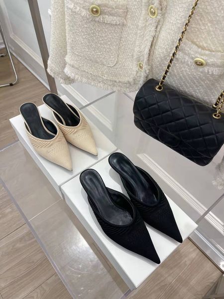 slippers ss pointed toe kitten heel half drag weaves vamp 4cm high heels size 35-40 sk73, Black
slippers ss pointed toe kitten heel half drag weaves vamp 4cm high heels size 35-40 sk73, Black