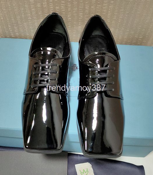 dress shoes fashion mature lady shoes cowhide low heel british style professional women black ins small leather
dress shoes fashion mature lady shoes cowhide low heel british style professional women black ins small leather