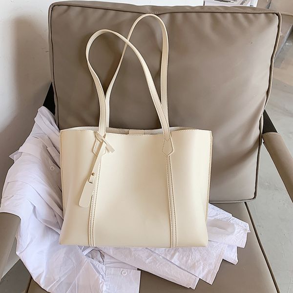 2020 новая мода одно плечо рука handbagcarry мешок handbagarmpit bagonline красный портативный мешок тотализатор простой и большой потенциал
2020 новая мода одно плечо рука handbagcarry мешок handbagarmpit bagonline красный портативный мешок тотализатор простой и большой потенциал