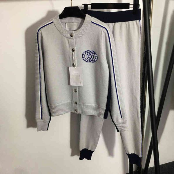 women's two piece pants designer women knitted tracksuit sets knitting customized small fragrant button round neck cardigan + trousers, White
women's two piece pants designer women knitted tracksuit sets knitting customized small fragrant button round neck cardigan + trousers, White