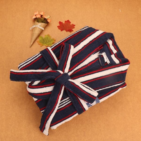 men's robe cotton bathrobe thick towel fleece winter autumn warm lounges pajamas pyjamas gentlemen's homewear male sleepwear 20110, Black;brown
men's robe cotton bathrobe thick towel fleece winter autumn warm lounges pajamas pyjamas gentlemen's homewear male sleepwear 20110, Black;brown