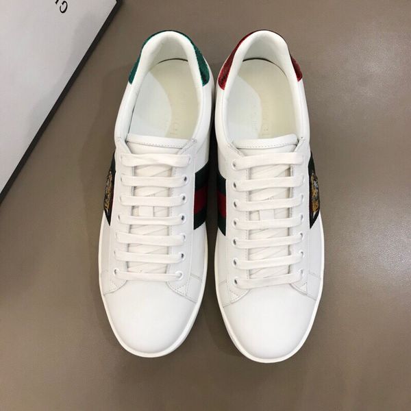 wholesale new r leopard fashion luxury sneakers women sneakers casual running spring shoes for women, Black
wholesale new r leopard fashion luxury sneakers women sneakers casual running spring shoes for women, Black