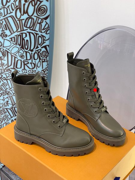 2022 rubber platform women boots designer land womens shoes ankle winter for cowboy classic women yellow blue black hiking work motorcycle b
2022 rubber platform women boots designer land womens shoes ankle winter for cowboy classic women yellow blue black hiking work motorcycle b