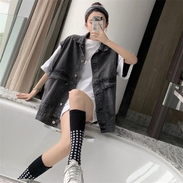 women's vests denim vest 2021 basic ladies lapel collar single-breasted pocket large size loose sleeveless jacket, Black;white
women's vests denim vest 2021 basic ladies lapel collar single-breasted pocket large size loose sleeveless jacket, Black;white