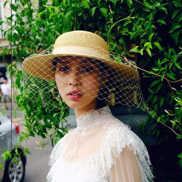 wide brim hats spring summer retro elegant hepburn mesh yarn along wheat sunscreen beach straw hat sunshade holiday sun for women, Blue;gray
wide brim hats spring summer retro elegant hepburn mesh yarn along wheat sunscreen beach straw hat sunshade holiday sun for women, Blue;gray