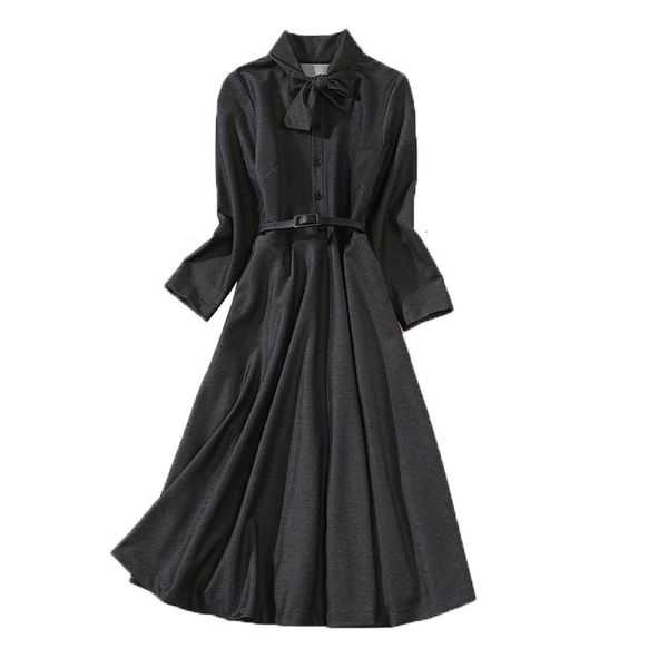 2021 autumn new bowknot style long sleeve thin belt fitting unique temper breasted mid-length dress women's clothing v7s7, Black;gray
2021 autumn new bowknot style long sleeve thin belt fitting unique temper breasted mid-length dress women's clothing v7s7, Black;gray