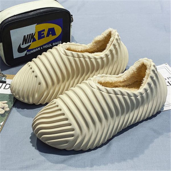 wholesale snow boots men's winter white warm velvet thick shoes men's pedal waterproof non-slip indoor cotton slippers
wholesale snow boots men's winter white warm velvet thick shoes men's pedal waterproof non-slip indoor cotton slippers