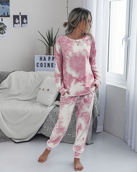 2021 new female leisure set tie-dye white print shirt long sleeve long-dyed tie around neck rentals up to pants bgzn, Black;red
2021 new female leisure set tie-dye white print shirt long sleeve long-dyed tie around neck rentals up to pants bgzn, Black;red