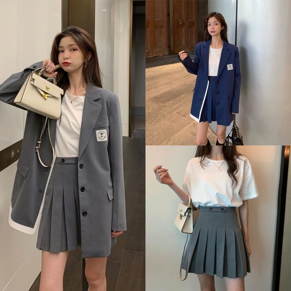 temperament fashion suit women autumn 2020 new design sense suit coat high waist coat coatpleated skirt two piece fashion bs7a2, Gray
temperament fashion suit women autumn 2020 new design sense suit coat high waist coat coatpleated skirt two piece fashion bs7a2, Gray
