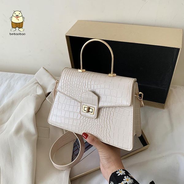 cross body beibaobao 2021 luxury fashion lock shoulder handbags and purses lady iron handle pu leather small crossbody bags for women
cross body beibaobao 2021 luxury fashion lock shoulder handbags and purses lady iron handle pu leather small crossbody bags for women