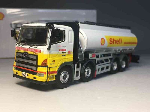 small 1 / 76 shell oil tanker, hino 700, hong kong die casting model, automobile collection co., ltd
small 1 / 76 shell oil tanker, hino 700, hong kong die casting model, automobile collection co., ltd