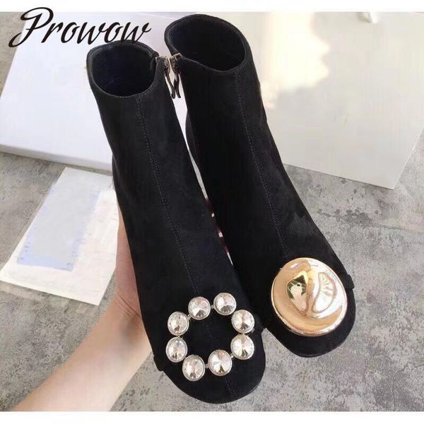 black genuine leather round toe zip side ankle boots round heel high heel boots autumn winter fashion women
black genuine leather round toe zip side ankle boots round heel high heel boots autumn winter fashion women