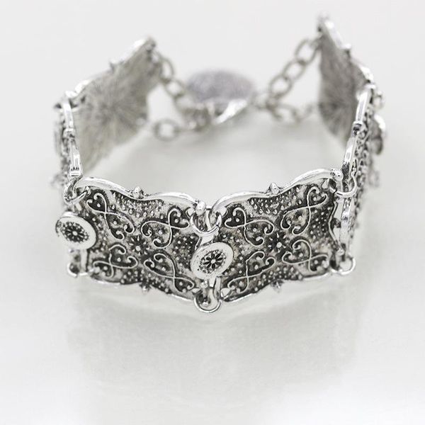 charm bracelets vintage fashion bohemian ancient coins carved wide turkish wind hand jewelry women personality street shooting, Golden;silver
charm bracelets vintage fashion bohemian ancient coins carved wide turkish wind hand jewelry women personality street shooting, Golden;silver