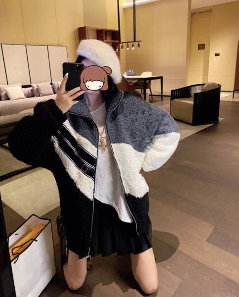 black and white color matching lamb wool plush jacket women 21 new winter loose thick and warm
black and white color matching lamb wool plush jacket women 21 new winter loose thick and warm