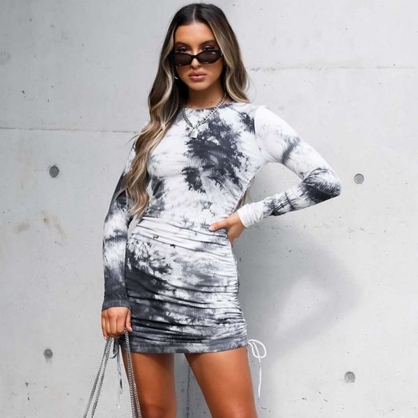selling printed drawstring lace up drs new autumn 2020 long sleeve fashion skirt for women, Black;gray
selling printed drawstring lace up drs new autumn 2020 long sleeve fashion skirt for women, Black;gray