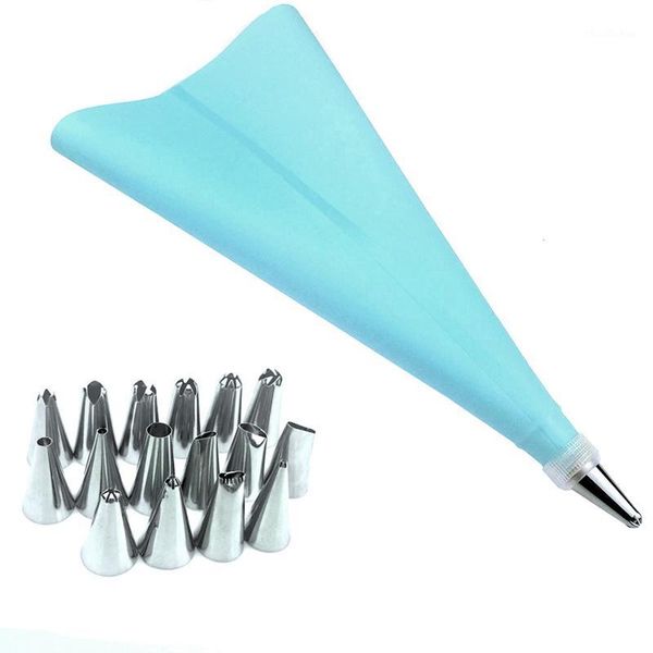 18pcs/set silicone pastry bag nozzles tips diy icing piping cream reusable pastry bags +16 nozzle set cake decorating tools1
18pcs/set silicone pastry bag nozzles tips diy icing piping cream reusable pastry bags +16 nozzle set cake decorating tools1