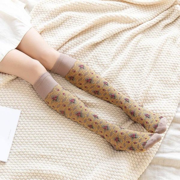 jeseca japanese kawaii women stockings korean harajuku vintage lower knee stocking girls cute flower print christmas leg sox, Black;white
jeseca japanese kawaii women stockings korean harajuku vintage lower knee stocking girls cute flower print christmas leg sox, Black;white