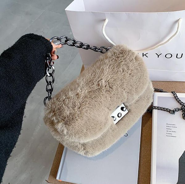 factory wholesale womens handbag street fashions plush chain bag winter mao maos women clutch bags elegant atmosphere winters fashion handba, Black;red
factory wholesale womens handbag street fashions plush chain bag winter mao maos women clutch bags elegant atmosphere winters fashion handba, Black;red