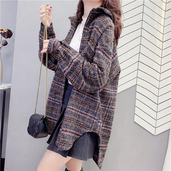 plaid shirt women's early autumn 2020 new loose retro joker long sleeve jacket, Black
plaid shirt women's early autumn 2020 new loose retro joker long sleeve jacket, Black