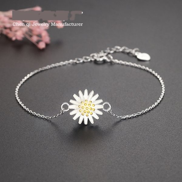 s925 sterling silver daisy for women's korean version of simple and fresh temperament fashion bracelet braceletbracelet braceletgirlfri, Golden;silver
s925 sterling silver daisy for women's korean version of simple and fresh temperament fashion bracelet braceletbracelet braceletgirlfri, Golden;silver