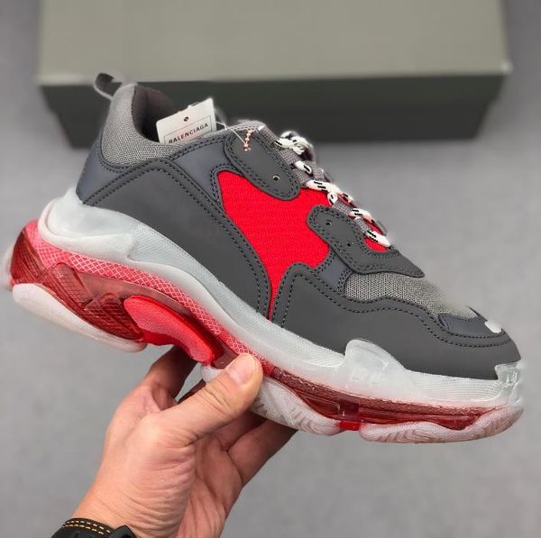 17fw balèncìaga triple s clear sole transparent sole men casual shoes sneakers sneakers black white green rainbow sport old dad shoes
17fw balèncìaga triple s clear sole transparent sole men casual shoes sneakers sneakers black white green rainbow sport old dad shoes